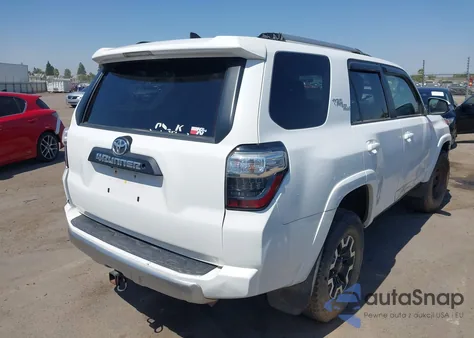 2018 Toyota 4Runner Trd Off Road Premium from USA, damaged, VIN JTEBU5JR3J5577497
